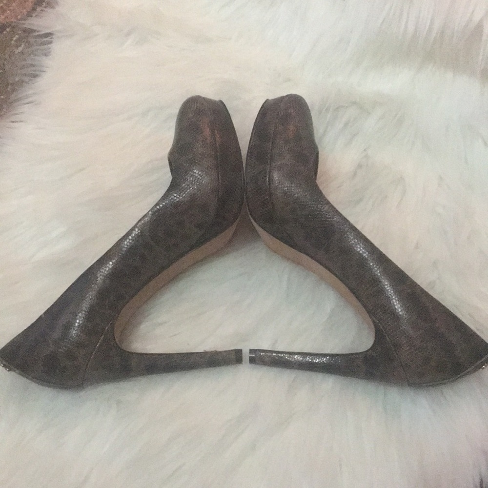 Coach heels - Picture 3 of 8